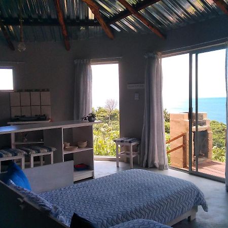 Wildview Self Catering Cottages Coffee Bay, Breakfast & Wi-Fi Inc Екстер'єр фото