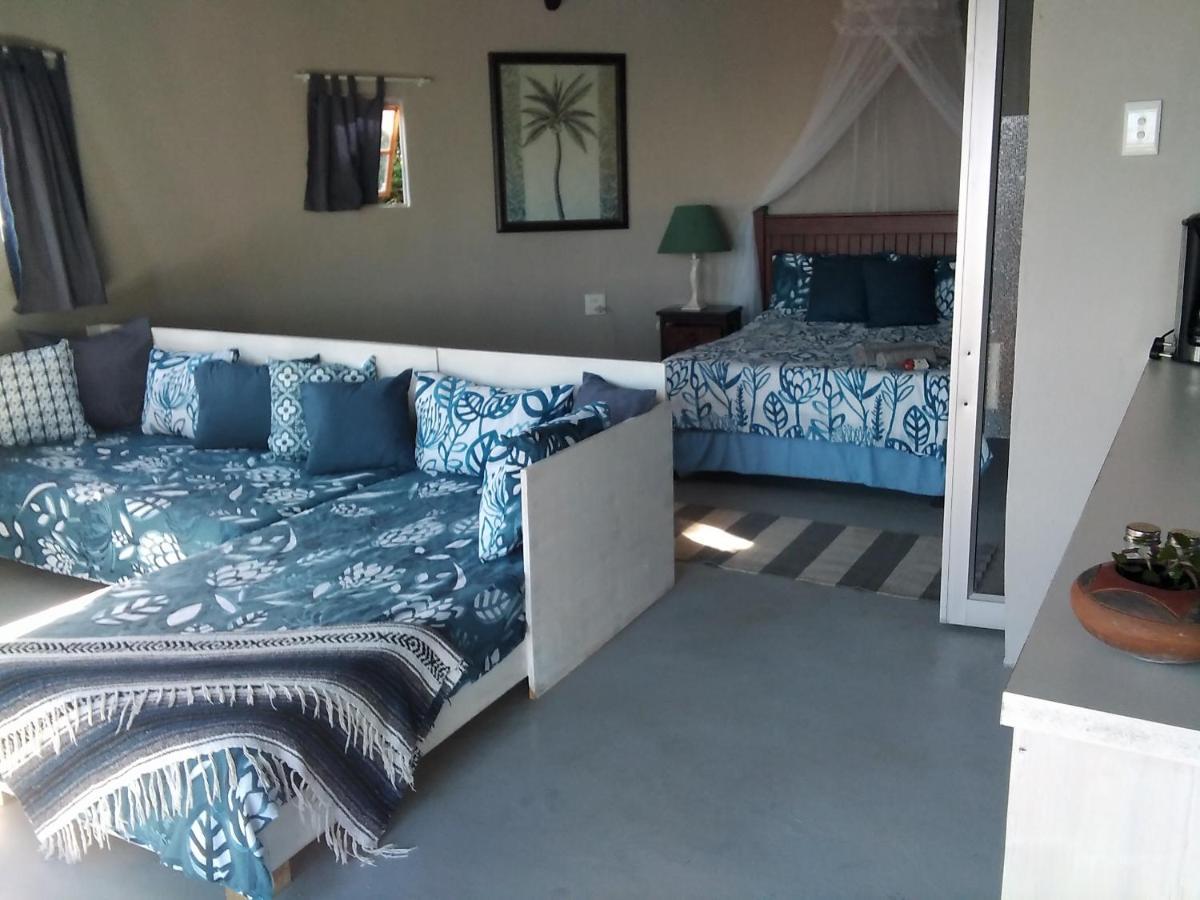 Wildview Self Catering Cottages Coffee Bay, Breakfast & Wi-Fi Inc Екстер'єр фото