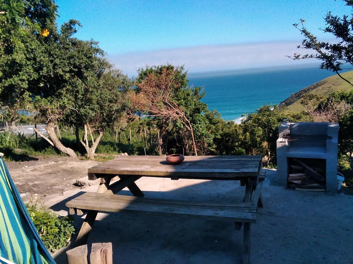 Wildview Self Catering Cottages Coffee Bay, Breakfast & Wi-Fi Inc Екстер'єр фото
