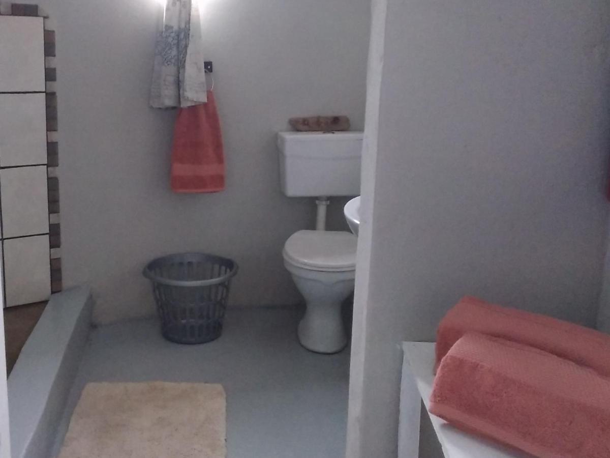 Wildview Self Catering Cottages Coffee Bay, Breakfast & Wi-Fi Inc Екстер'єр фото